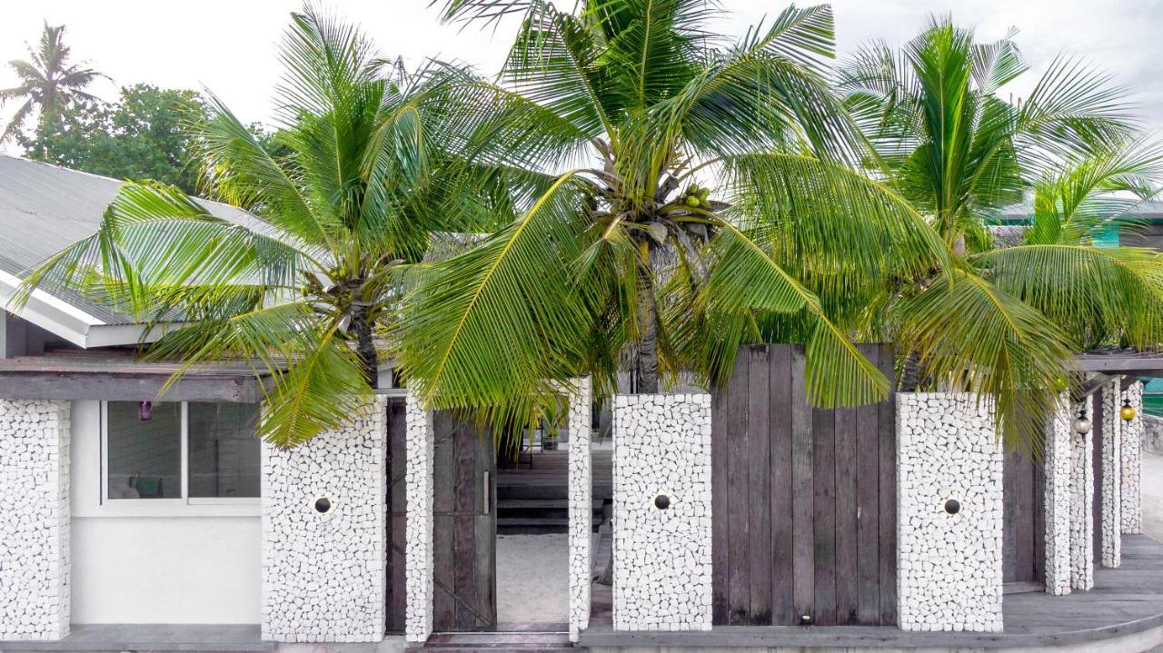 Brickwood Rasdhoo- Beach Front Екстер'єр фото