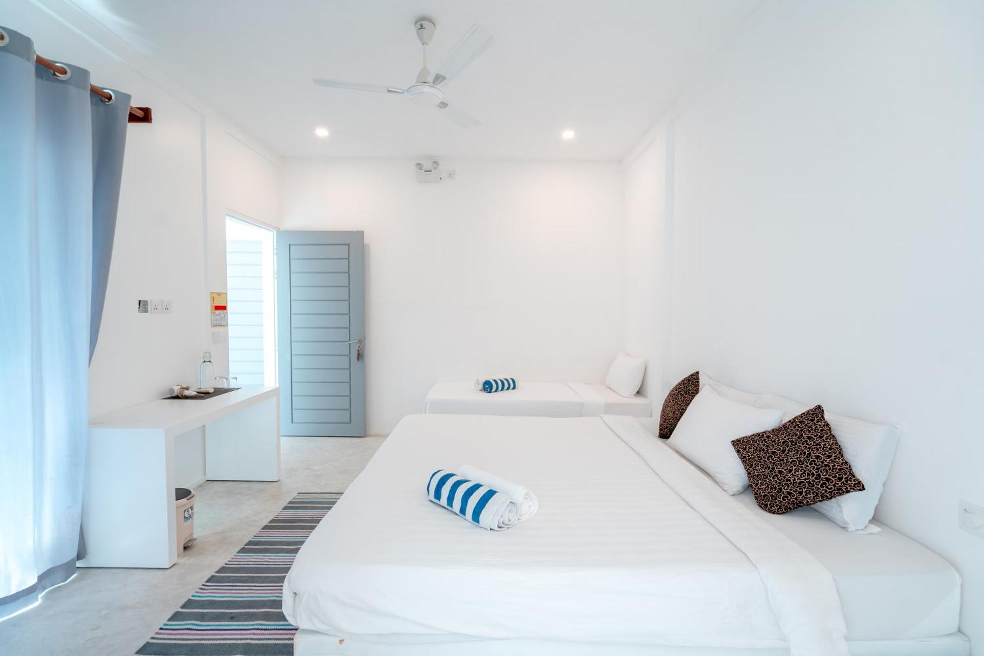 Brickwood Rasdhoo- Beach Front Екстер'єр фото